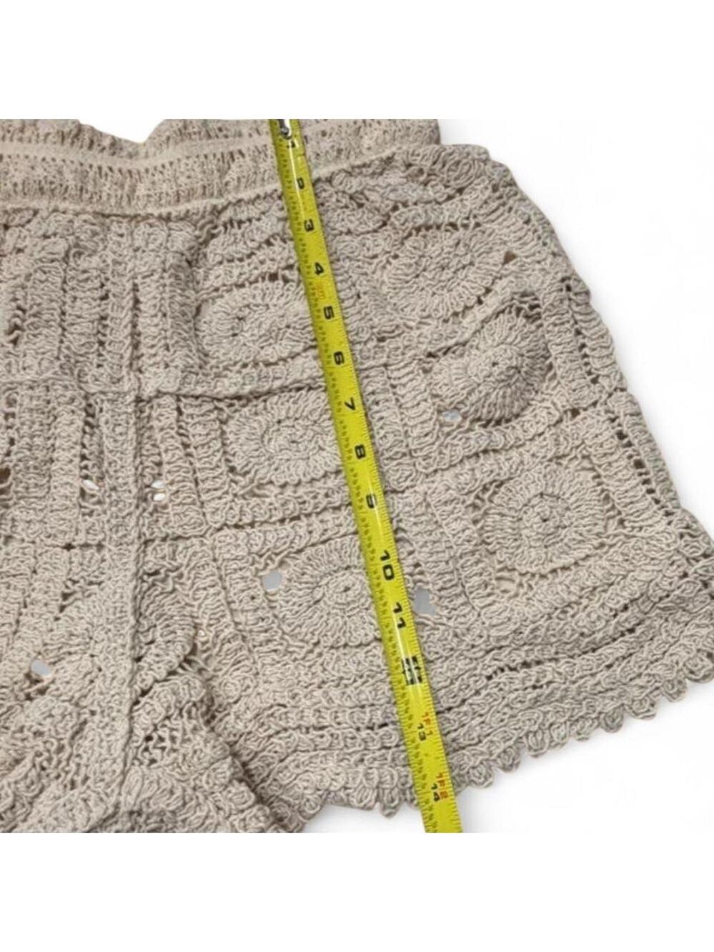 Rebellion Again Crochet Granny Square Shorts Size L Cream Boho Festival Lined - Picture 4 of 6